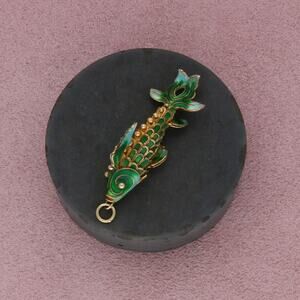 ⚡️reserved⚡️ sterling silver vintage gilded enamel articulated fish pendant